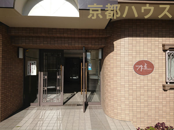 s{ss拍Pm 32̒Ã}ṼGgX