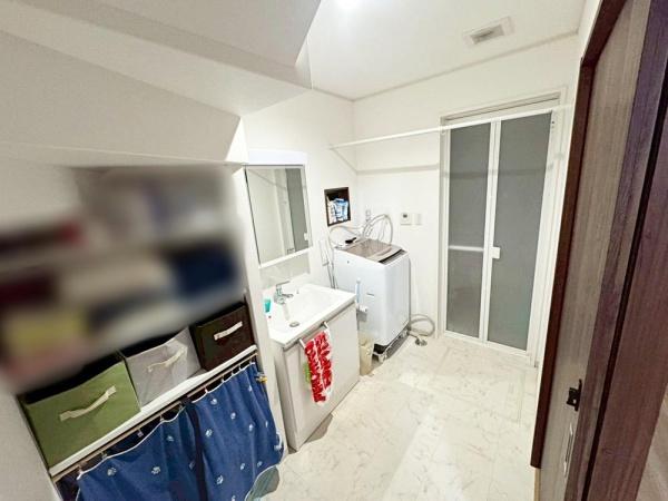 s{ssEʎ᎛̒ÈˌĂ̐ʑEʏ