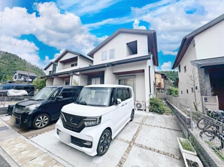 s{ssEʎ᎛̒ÈˌẲ摜