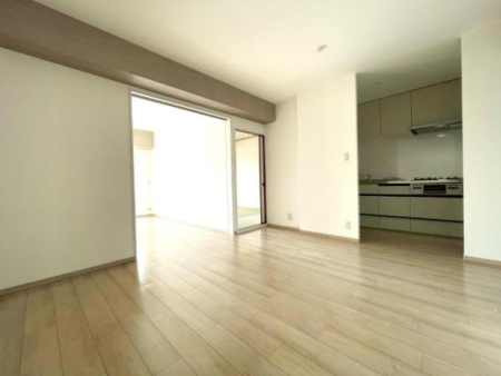 s{ss擌𐼉͕Ӓ 41-3̒Ã}ṼrO