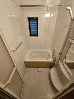 s{ssE摾`쌳̒ÈˌĂ̗