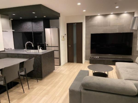 ���s�{���s�s������x��ʕ���������g���� 342�̒��Ã}���V�����̃��r���O