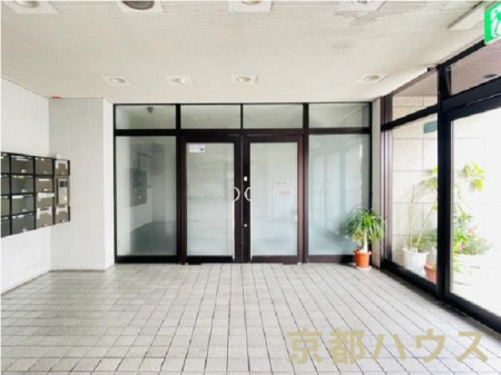 ���s�{���s�s���g�ˉ@��r�� 1-1�̒��Ã}���V�����̃G���g�����X