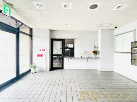 ���s�{���s�s���g�ˉ@��r�� 1-1�̒��Ã}���V�����̃G���g�����X