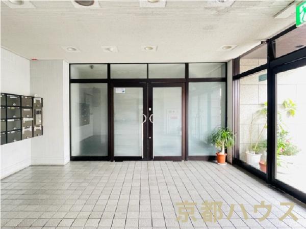 ���s�{���s�s���g�ˉ@��r�� 1-1�̒��Ã}���V�����̃G���g�����X