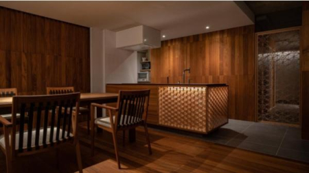 ���s�{���s�s�����搼���𔪔����̒��Ã}���V�����̃��r���O