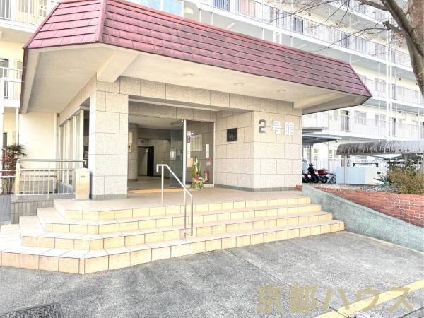 ���s�{���s�s���g�ˉ@�Ό����c�� 1-7�̒��Ã}���V�����̃G���g�����X