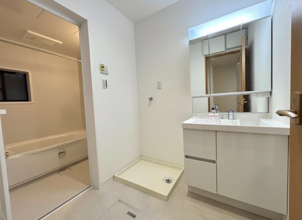 ���s�{���s�s��擌����G�ے��̒��È�ˌ��Ẵ��r���O