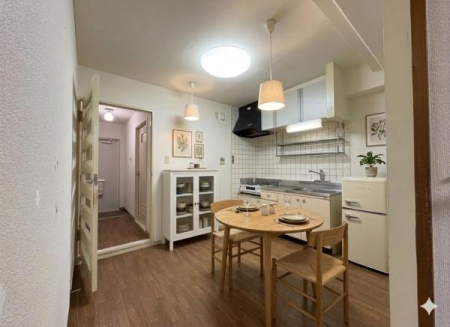 ���s�{���s�s�E���搼���ɖ��L�� 6-1�̒��Ã}���V�����̃��r���O