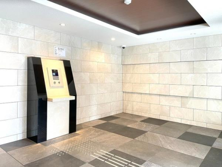 ���s�{���s�s���g�ˉ@�O�m�{�� 6-3�̒��Ã}���V�����̃G���g�����X