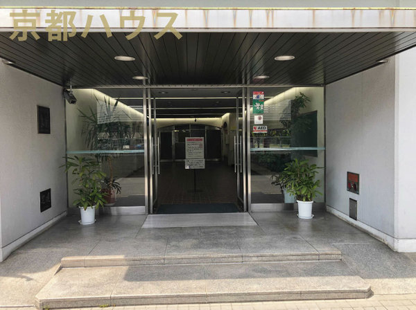 ���s�{���s�s�E���搼�@�������� 7�̒��Ã}���V�����̃G���g�����X