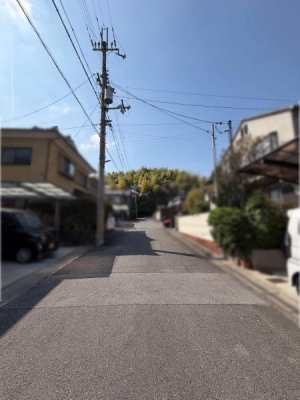 ���s�{���s�s�������}���V�ђ�1���ڂ̒��È�ˌ��Ă̑O�ʓ��H�܂ތ��n�ʐ^