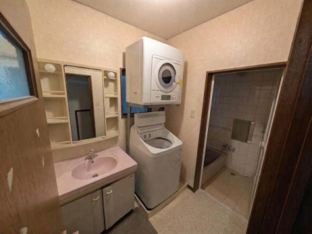 ���s�{���s�s��擌���쏼�m�ؒ��̒��È�ˌ��Ă̐��ʑ�E���ʏ�