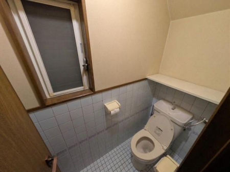 ���s�{���s�s��擌���쏼�m�ؒ��̒��È�ˌ��Ẵg�C��