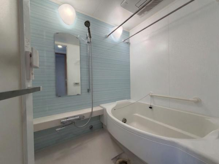 ���s�{���s�s�E���摾�`���p�c�� 2�̒��Ã}���V�����̗���