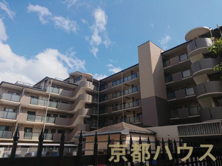 ���s�{���s�s�������}�k�B�|��2���� 12-3�̒��Ã}���V�����̌��n�O�ώʐ^