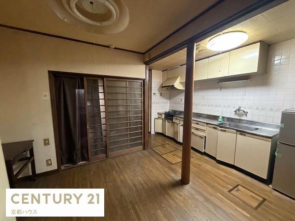 ���s�{���s�s��攪���������̒��È�ˌ��Ẵ��r���O