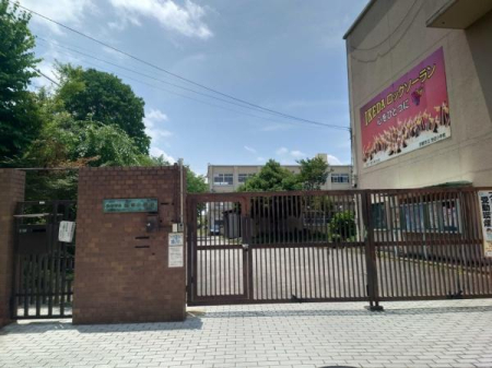 ���s�{���s�s�����揬�I�����P���� 30-2�̒��Ã}���V�����̎��ӊ�
