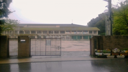 【中学校】京都市立西賀茂中学校：2102m