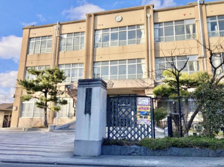 【中学校】京都市立桃山中学校：467m