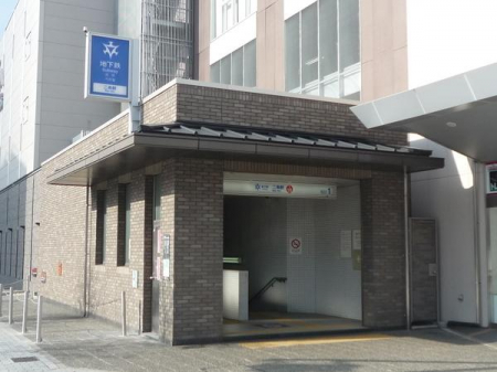 【駅】二条駅(京都地下鉄 東西線)：110m