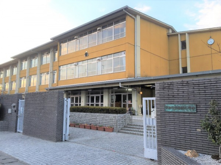 【小学校】京都市立桂徳小学校：671m