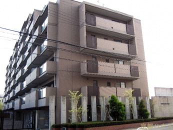 ���s�{���s�s������[�����m�⒬17�̒��Ã}���V�����̌��n�O�ώʐ^