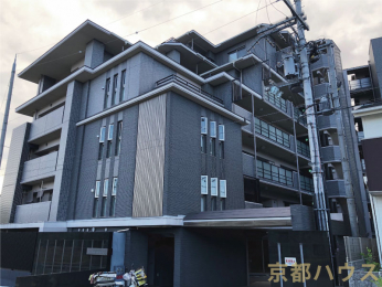 ���s�{���s�s�����操�R������47�̒��Ã}���V�����̌��n�O�ώʐ^