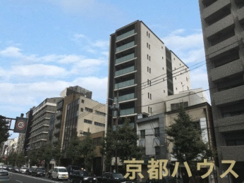 ���s�{���s�s������A����731�̒��Ã}���V�����̌��n�O�ώʐ^