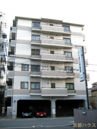 ���s�{���s�s�����擌��215�̒��Ã}���V�����̌��n�O�ώʐ^