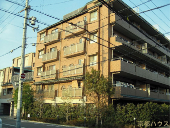 ���s�{���s�s����������1�̒��Ã}���V�����̌��n�O�ώʐ^