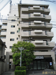 ���s�{���s�s������[���͖ؒ�15�̒��Ã}���V�����̌��n�O�ώʐ^