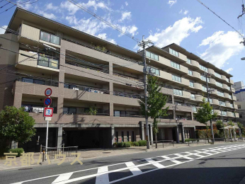 ���s�{���s�s�R�ȋ��ˏ��_�쒬1�̒��Ã}���V�����̌��n�O�ώʐ^