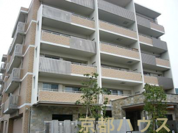 ���s�{���s�s�R�ȋ批�H���c��4�̒��Ã}���V�����̌��n�O�ώʐ^