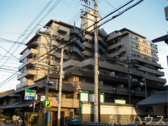 ���s�{���s�s�����擌�g��698�̒��Ã}���V�����̌��n�O�ώʐ^