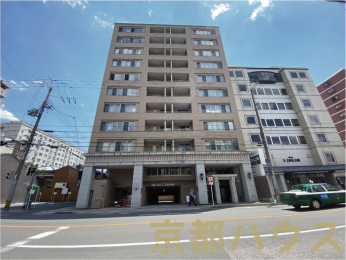 ���s�{���s�s�㋞�挳�ɍ���270�̒��Ã}���V�����̌��n�O�ώʐ^