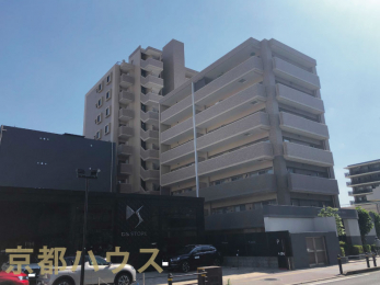 ���s�{���s�s�E���搼�@�Z���c��4-1�̒��Ã}���V�����̌��n�O�ώʐ^