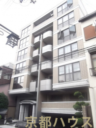 ���s�{���s�s���R�揬����557�̒��Ã}���V�����̌��n�O�ώʐ^