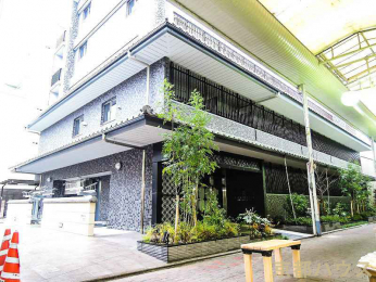 ���s�{���s�s���R�擂�˕@��554�̒��Ã}���V�����̌��n�O�ώʐ^