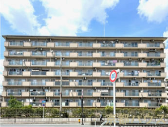 ���s�{���s�s���v�����c��257-78�̒��Ã}���V�����̌��n�O�ώʐ^