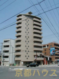 ���s�{���s�s�����擌�����H������20-13�̒��Ã}���V�����̌��n�O�ώʐ^