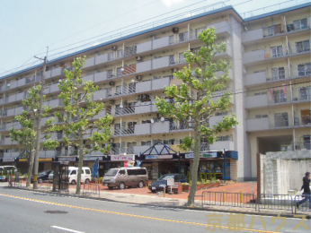 ���s�{���s�s�R�ȋ擌������13�̒��Ã}���V�����̌��n�O�ώʐ^