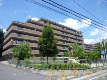 ���s�{���s�s�R�ȋ�|�@�؃m�{��2�Ԓn�̒��Ã}���V�����̌��n�O�ώʐ^