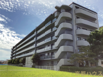 ���s�{���s�s�R�ȋ搼���F��65�̒��Ã}���V�����̌��n�O�ώʐ^