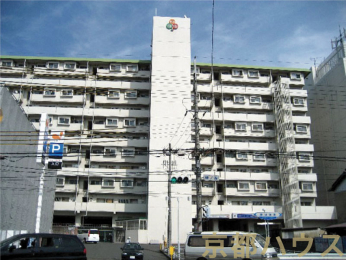 ���s�{���s�s������[���L�g����10�̒��Ã}���V�����̌��n�O�ώʐ^