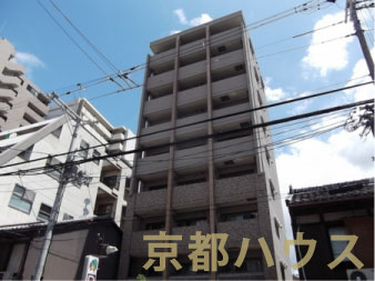 ���s�{���s�s�����撆������208�̒��Ã}���V�����̌��n�O�ώʐ^