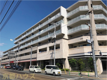 ���s�{���s�s�E���摾�`���Y����170�̒��Ã}���V�����̌��n�O�ώʐ^