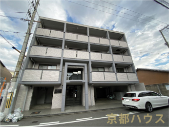 ���s�{���s�s��������70�̒��Ã}���V�����̌��n�O�ώʐ^