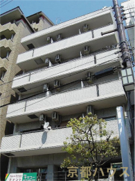 ���s�{���s�s�����斑����70�̒��Ã}���V�����̌��n�O�ώʐ^