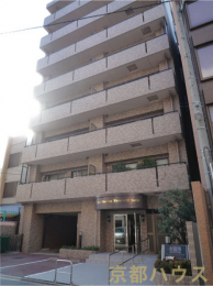 ���s�{���s�s������G�X�q����482�̒��Ã}���V�����̌��n�O�ώʐ^